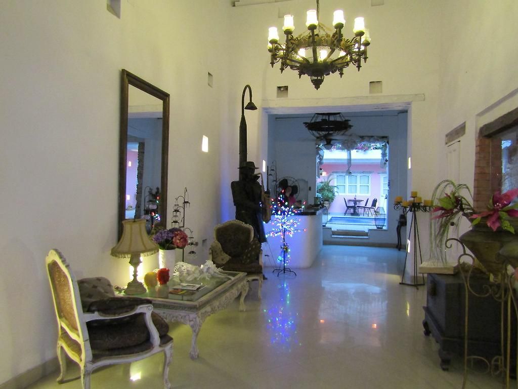Casa Real Hotel