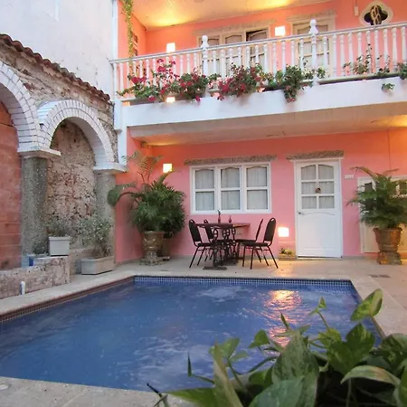Casa Real Hotel 3*