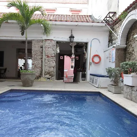 Casa Real Hotel 3*