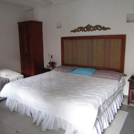 Hotel Casa Real 3*